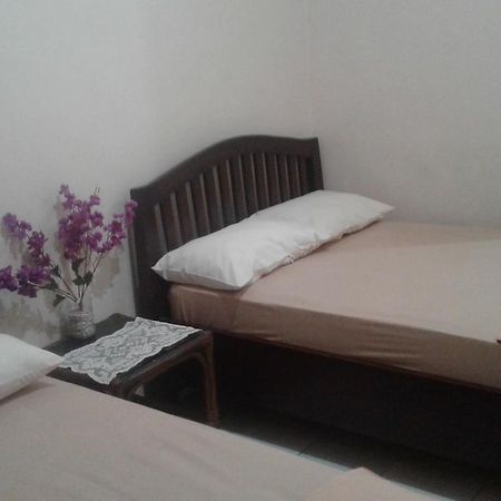 يوغياكارتا Canary Guesthouse المظهر الخارجي الصورة